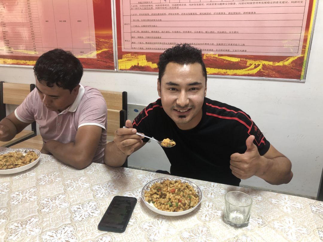 "丁丁炒面,赞一个"